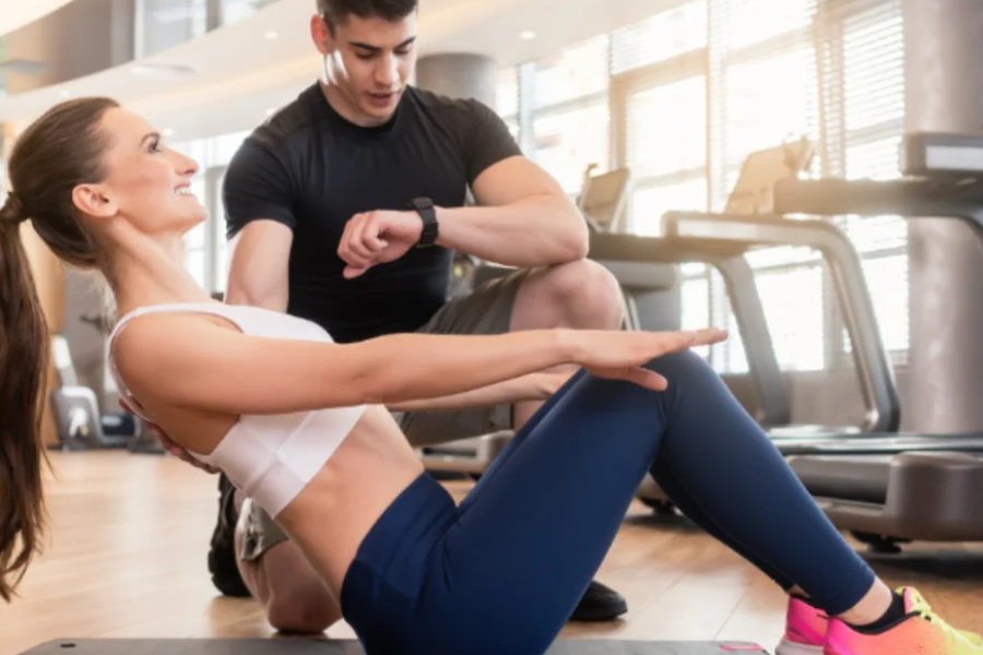 working out with two guys . romina boudoir